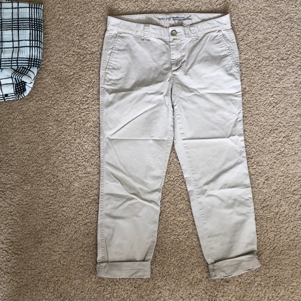GAP girlfriend crop khakis